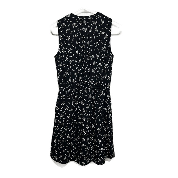 DR2 Pleat Front Flutter Sleeve Tie Waist Dress - Picture 3 of 6
